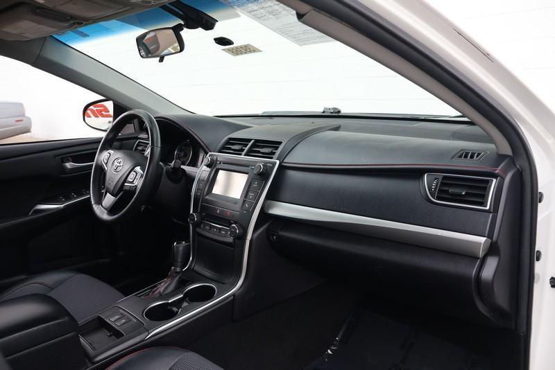 used 2017 Toyota Camry Hybrid car, priced at $10,991