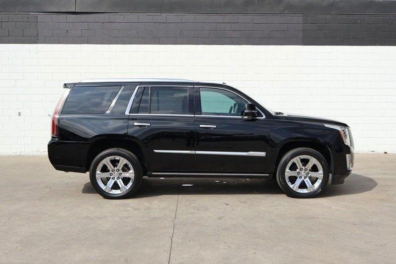 used 2020 Cadillac Escalade car, priced at $35,496
