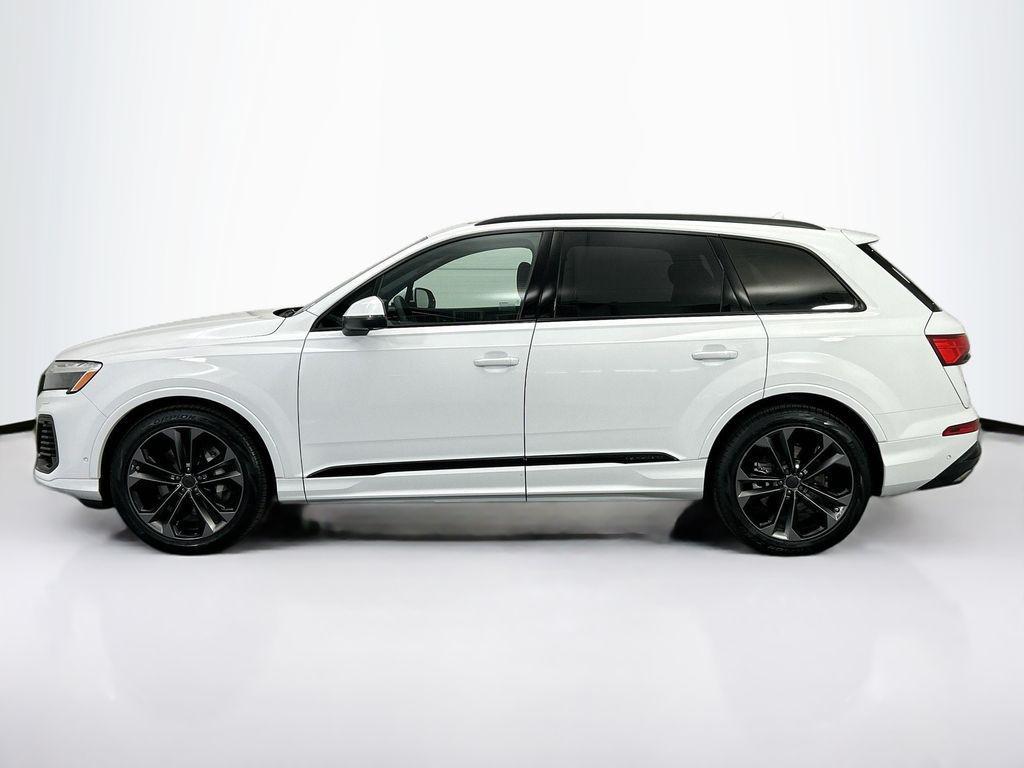 new 2026 Audi Q7 car, priced at $74,665