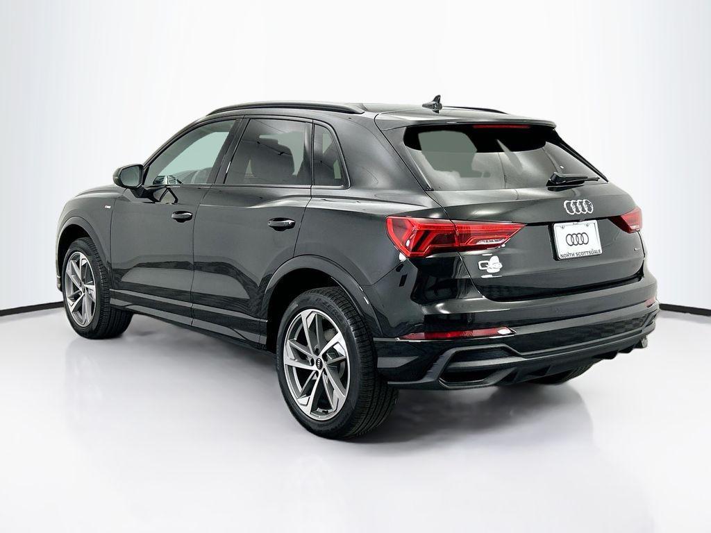 new 2025 Audi Q3 car, priced at $43,925