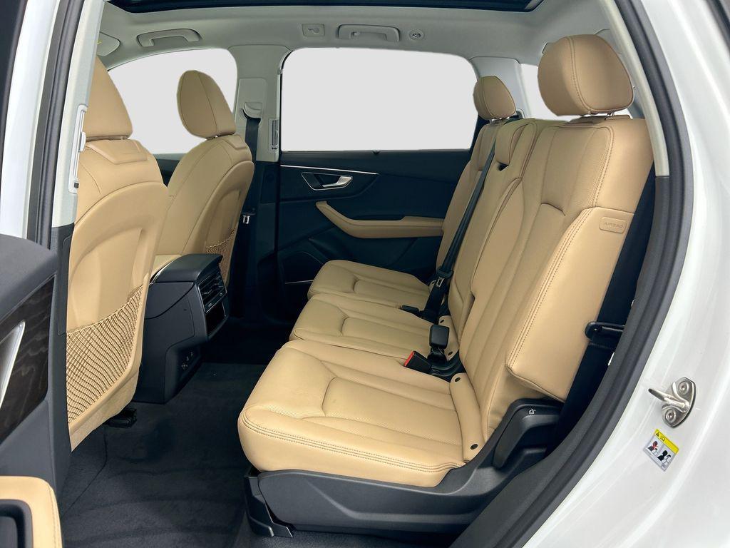 new 2026 Audi Q7 car, priced at $73,445