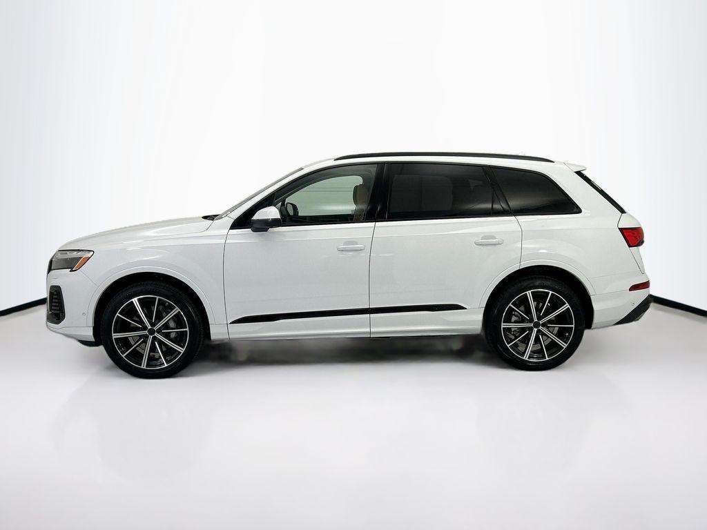 new 2026 Audi Q7 car, priced at $73,445