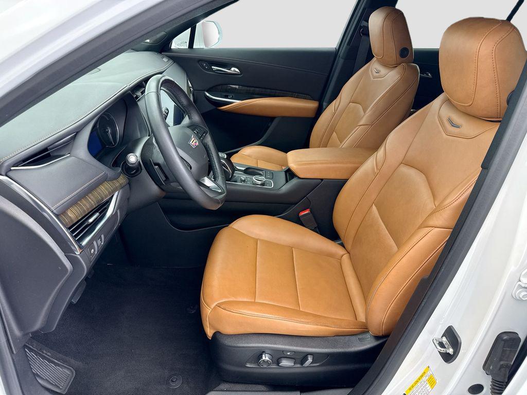 used 2019 Cadillac XT4 car, priced at $19,537