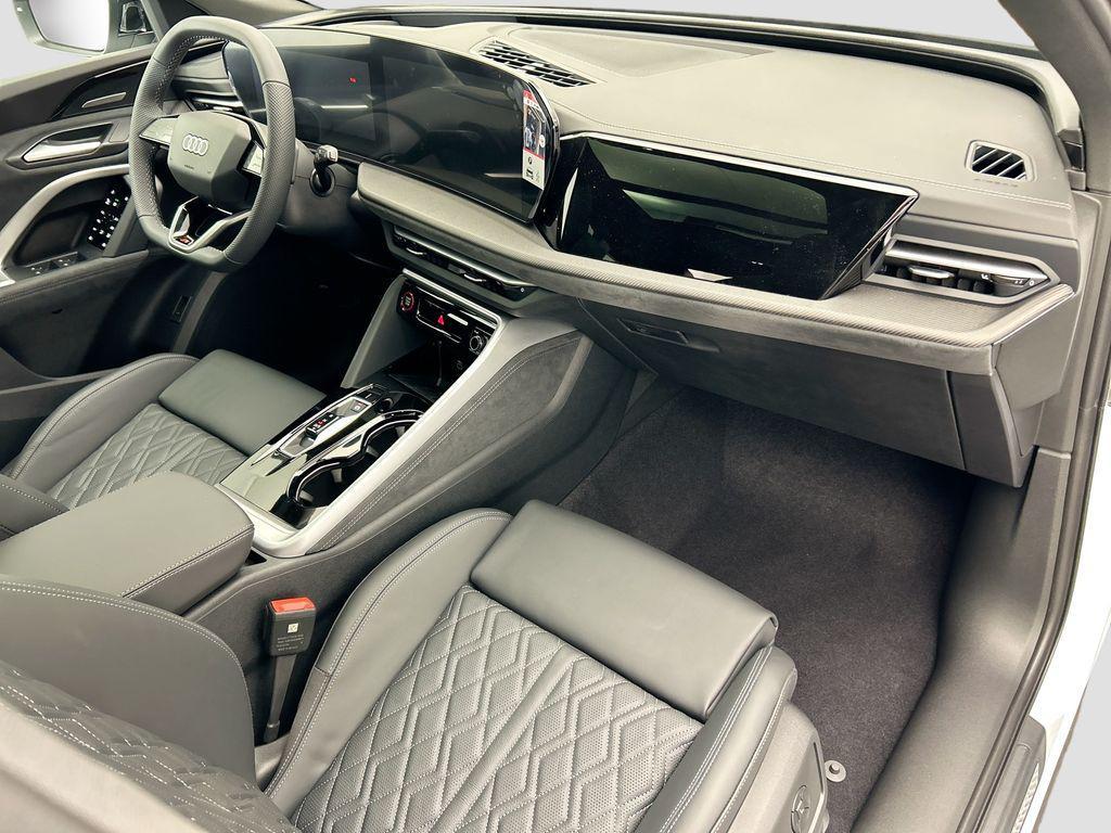 new 2025 Audi SQ5 car, priced at $75,415