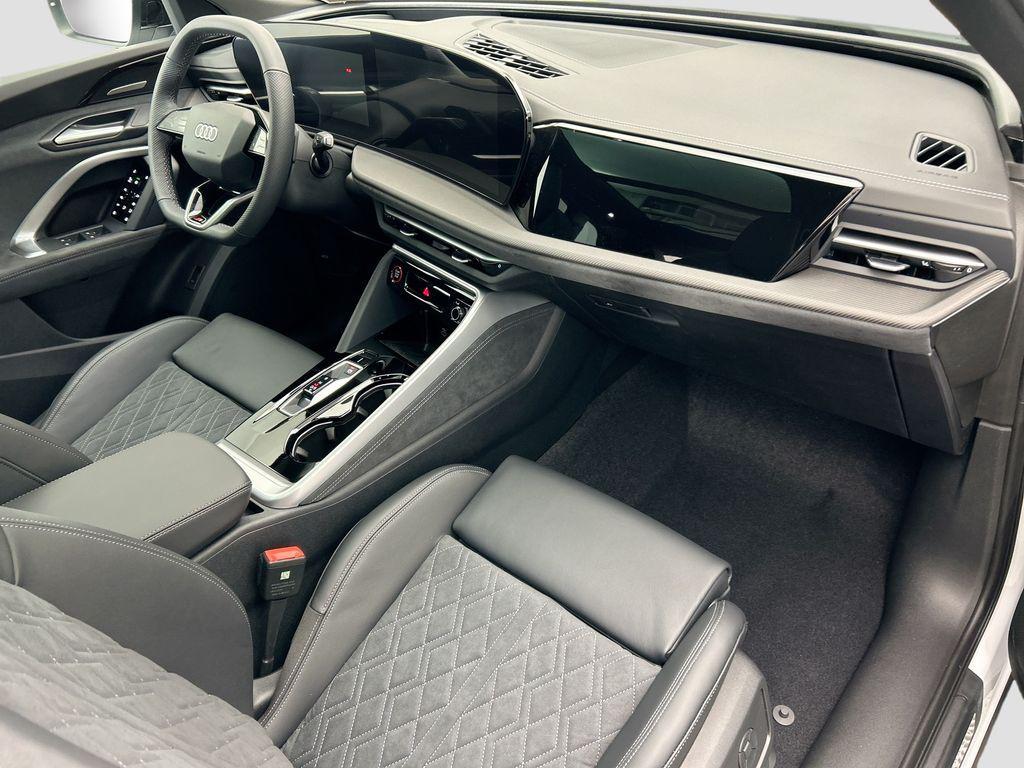 new 2025 Audi SQ5 car, priced at $72,460