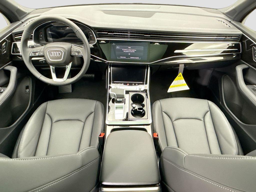 used 2026 Audi Q7 car