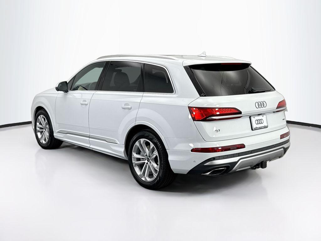 used 2026 Audi Q7 car