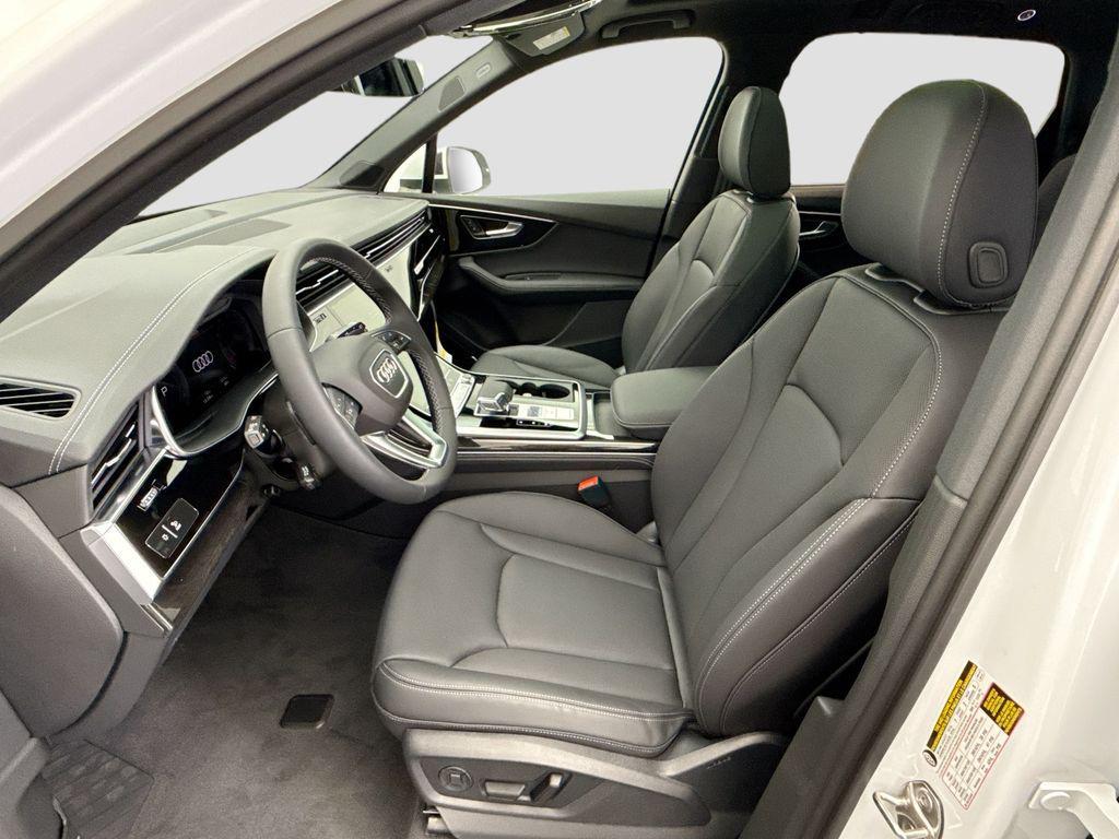 used 2026 Audi Q7 car
