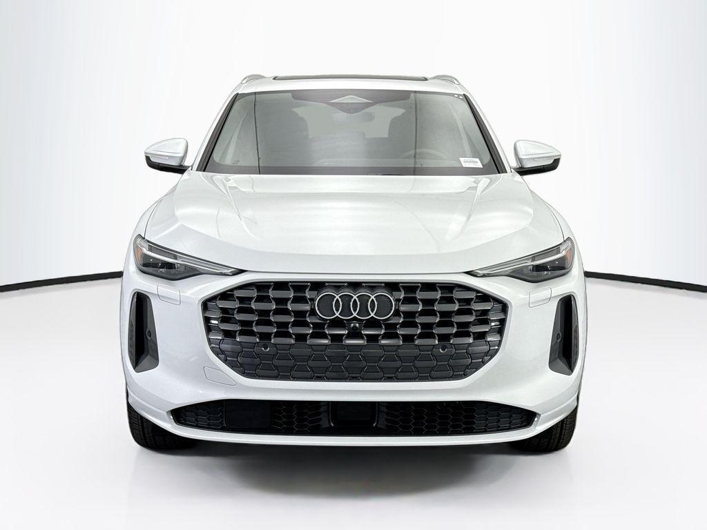 new 2025 Audi Q5 car, priced at $61,890