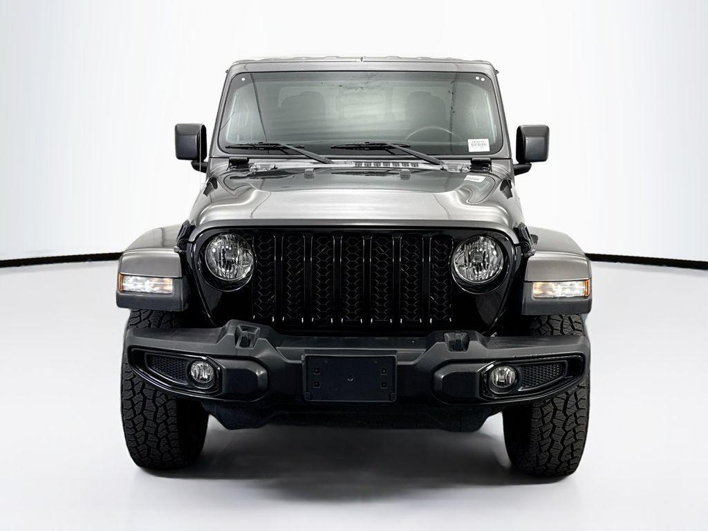 used 2021 Jeep Gladiator car, priced at $26,556