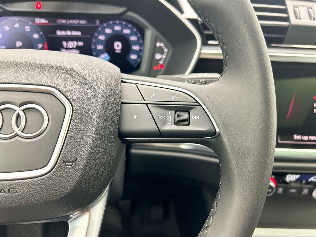 new 2025 Audi Q3 car, priced at $43,925