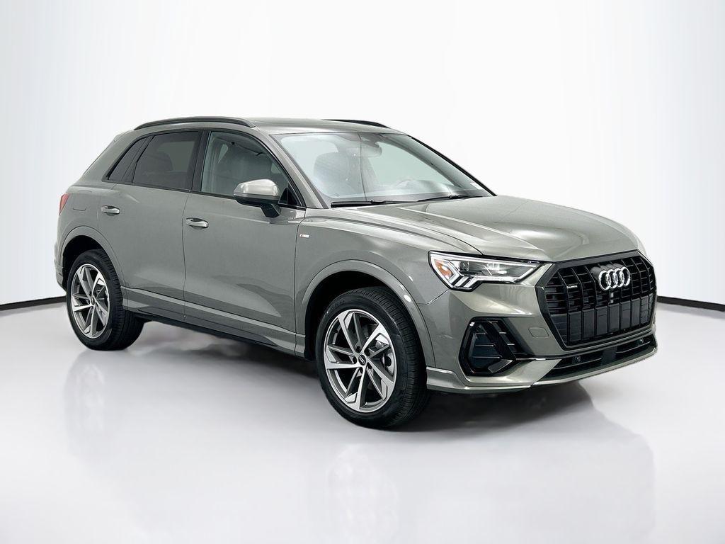 new 2025 Audi Q3 car, priced at $43,925