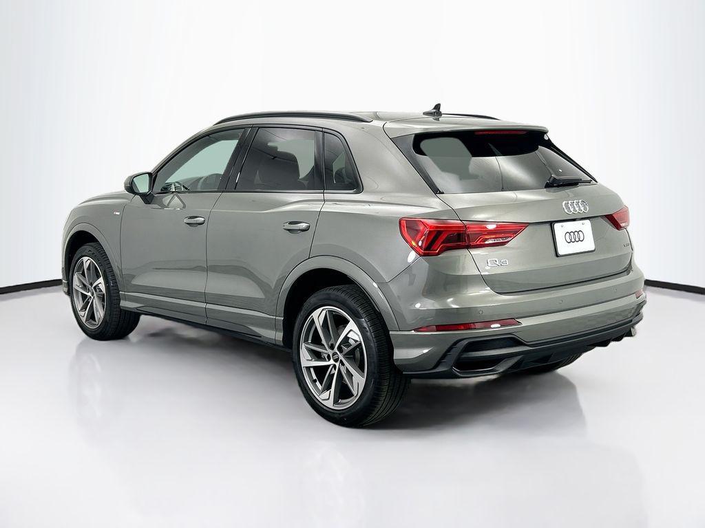 new 2025 Audi Q3 car, priced at $43,925