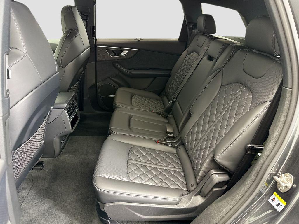 new 2026 Audi SQ7 car, priced at $102,690