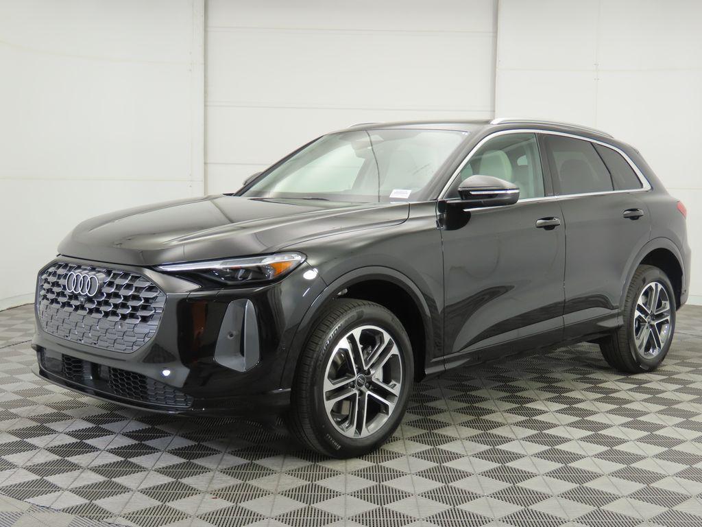 new 2025 Audi Q5 car, priced at $55,048