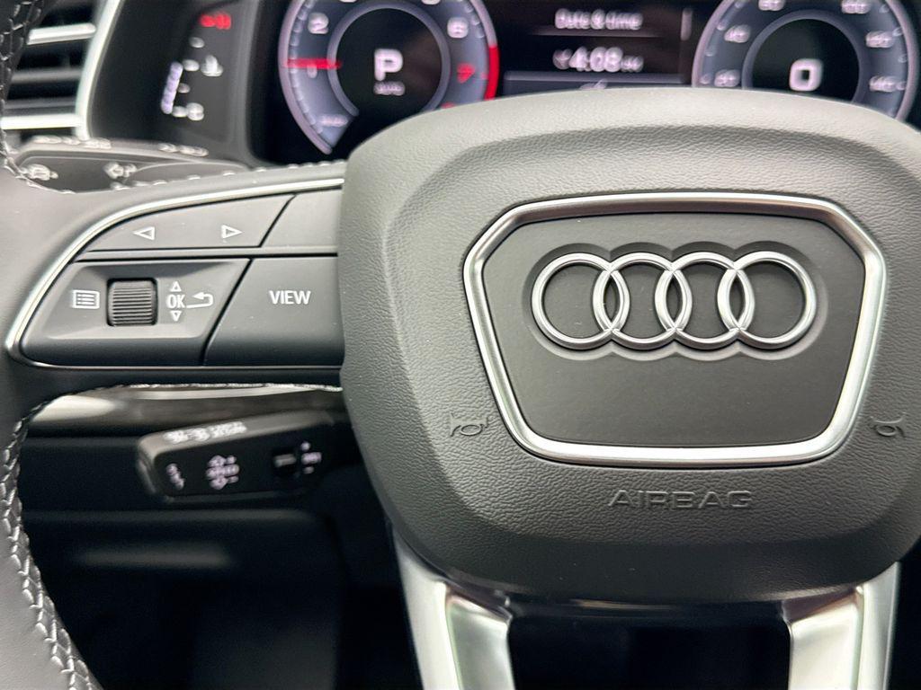 new 2026 Audi Q7 car, priced at $78,595