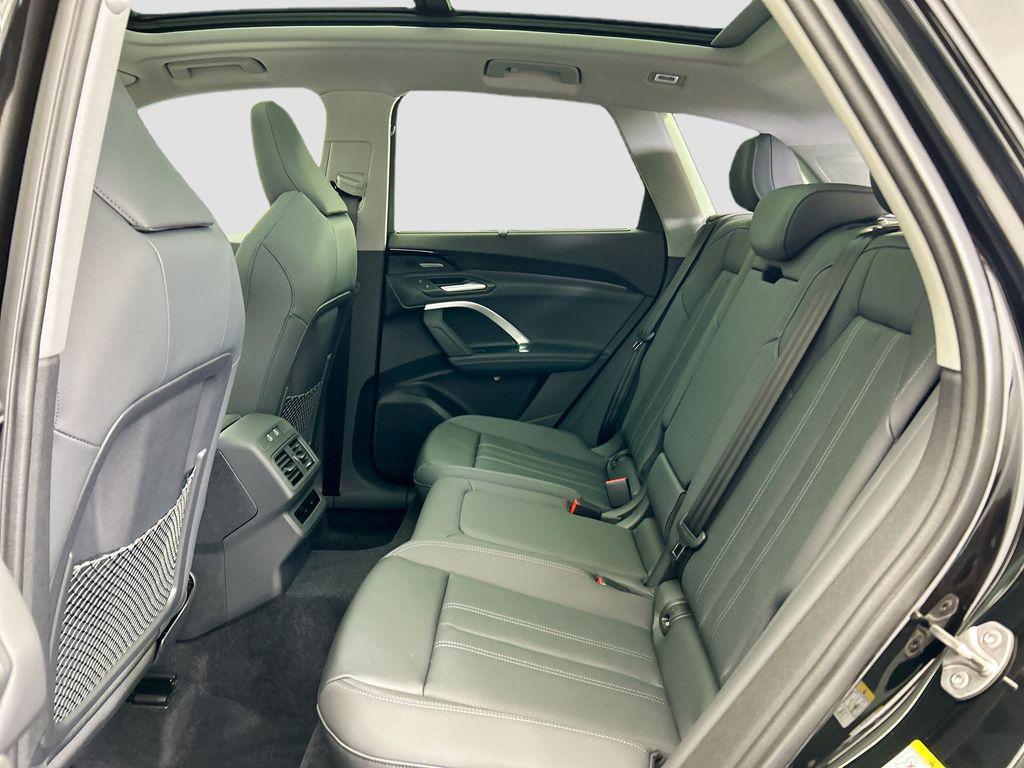 new 2025 Audi Q5 car, priced at $62,080