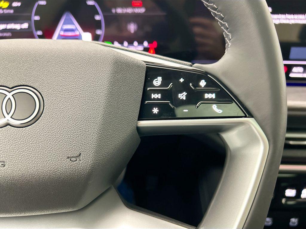 new 2025 Audi Q5 car, priced at $62,080