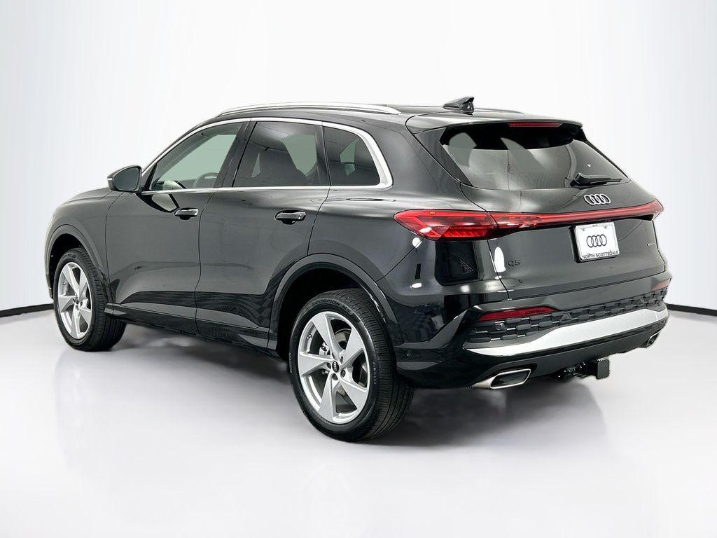new 2025 Audi Q5 car, priced at $62,080