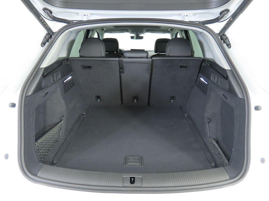 2025 Glacier White Metallic Audi Q5