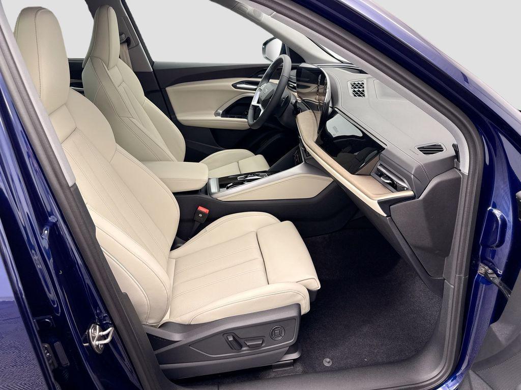 used 2025 Audi Q5 car