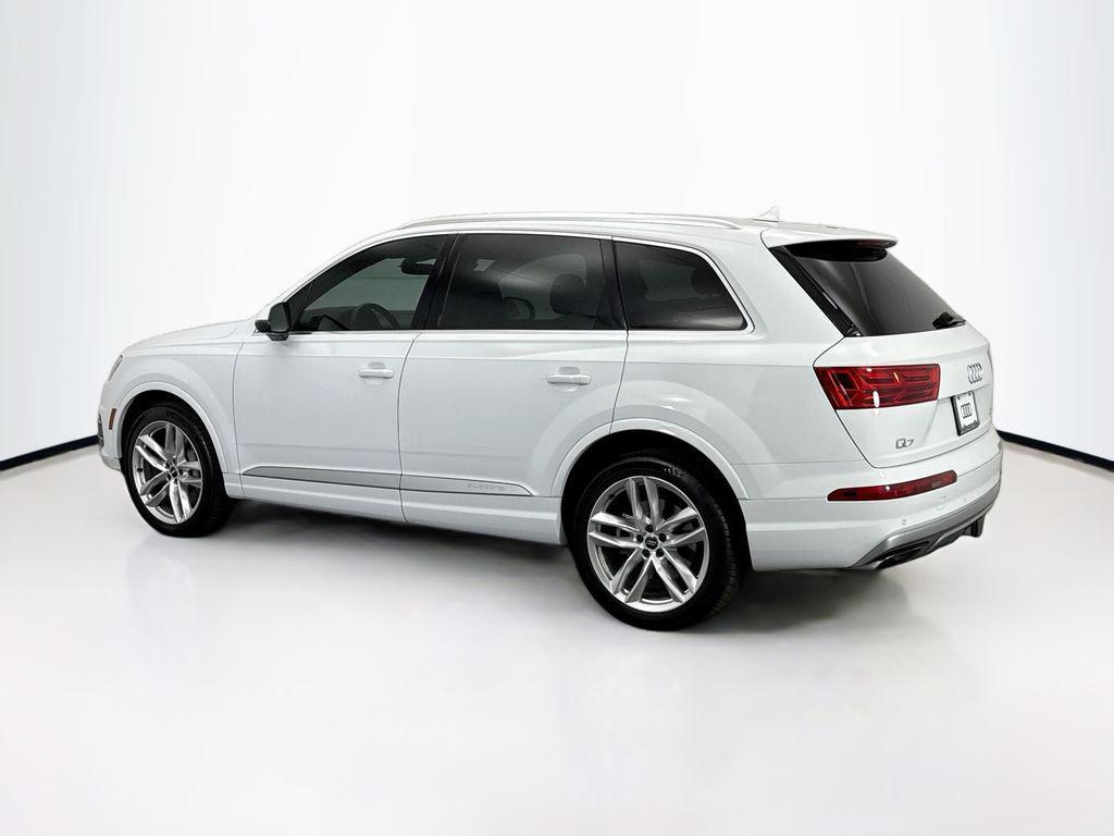 used 2018 Audi Q7 car, priced at $17,360