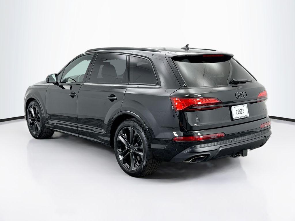 new 2026 Audi Q7 car, priced at $78,595