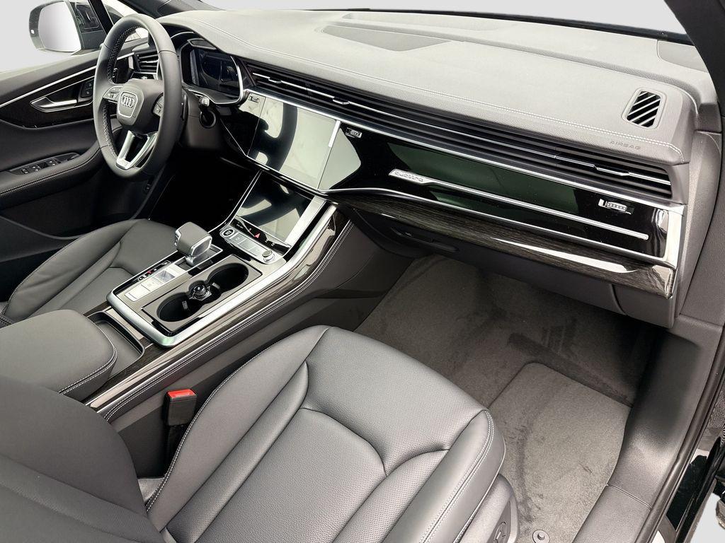 new 2026 Audi Q7 car, priced at $78,595