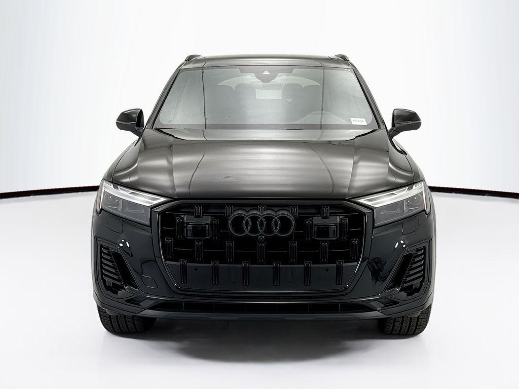 new 2026 Audi Q7 car, priced at $73,445