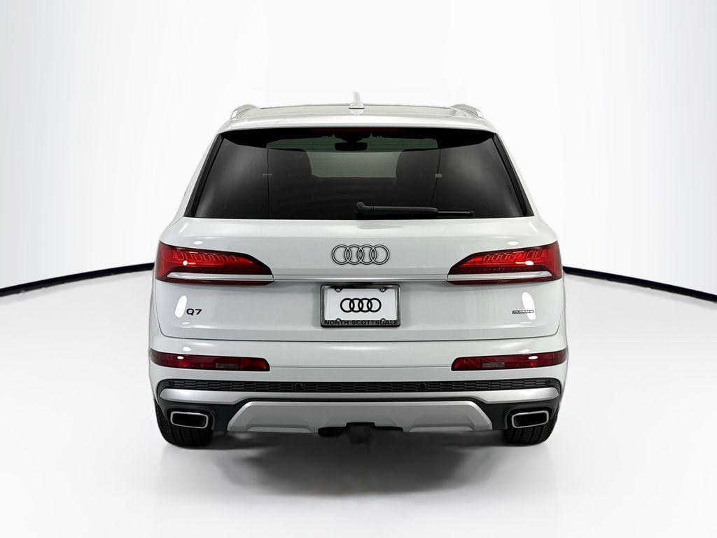 new 2026 Audi Q7 car, priced at $70,755