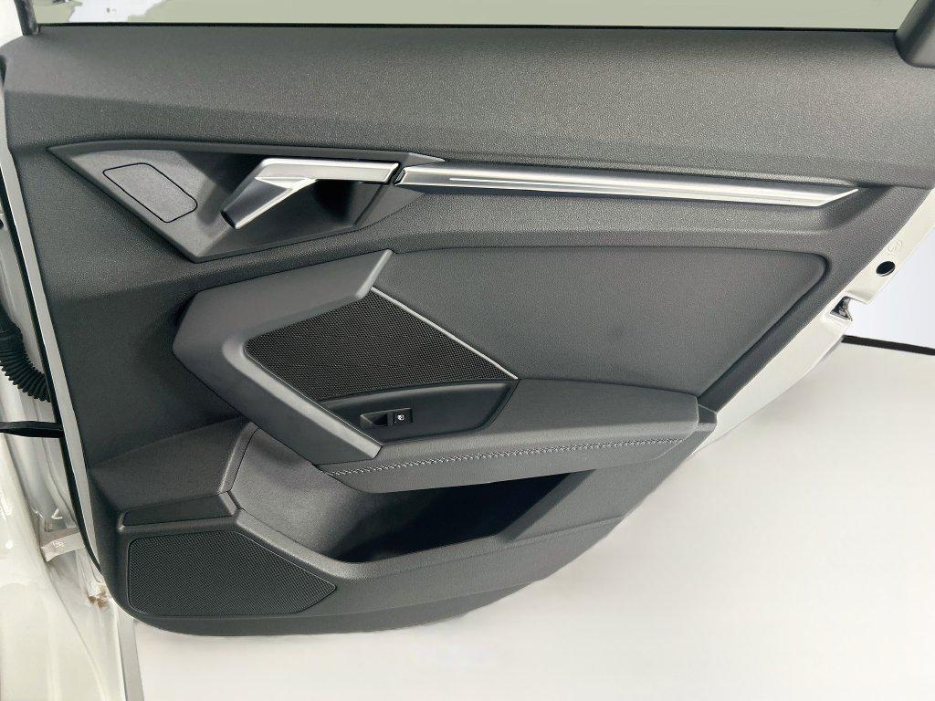 Audi S3 view 25