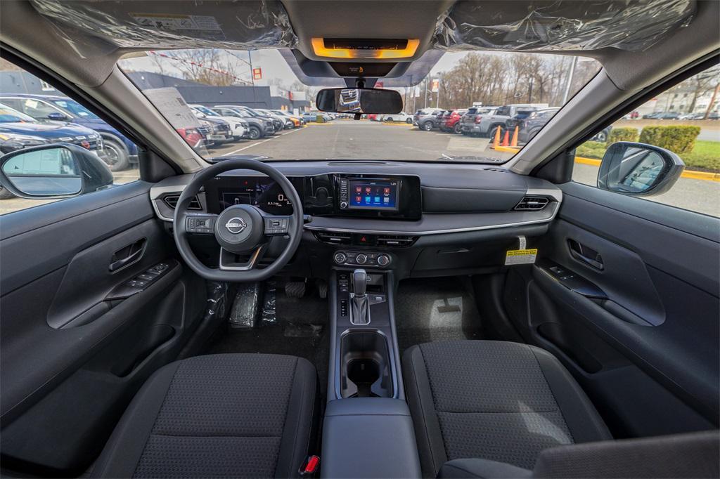 new 2025 Nissan Kicks car, priced at $21,995