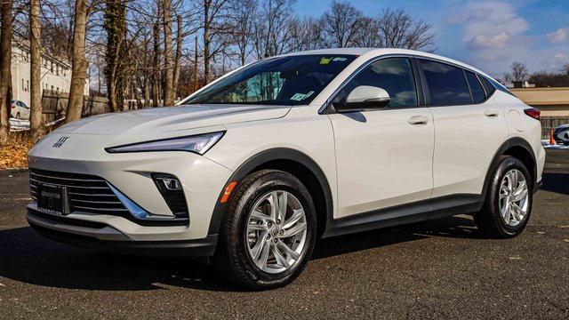 used 2024 Buick Envista car, priced at $20,896