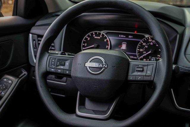 used 2025 Nissan Rogue car, priced at $22,995