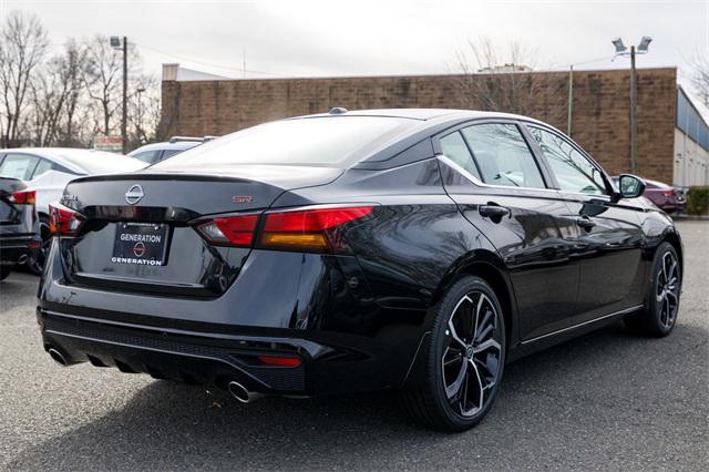 new 2025 Nissan Altima car, priced at $24,996