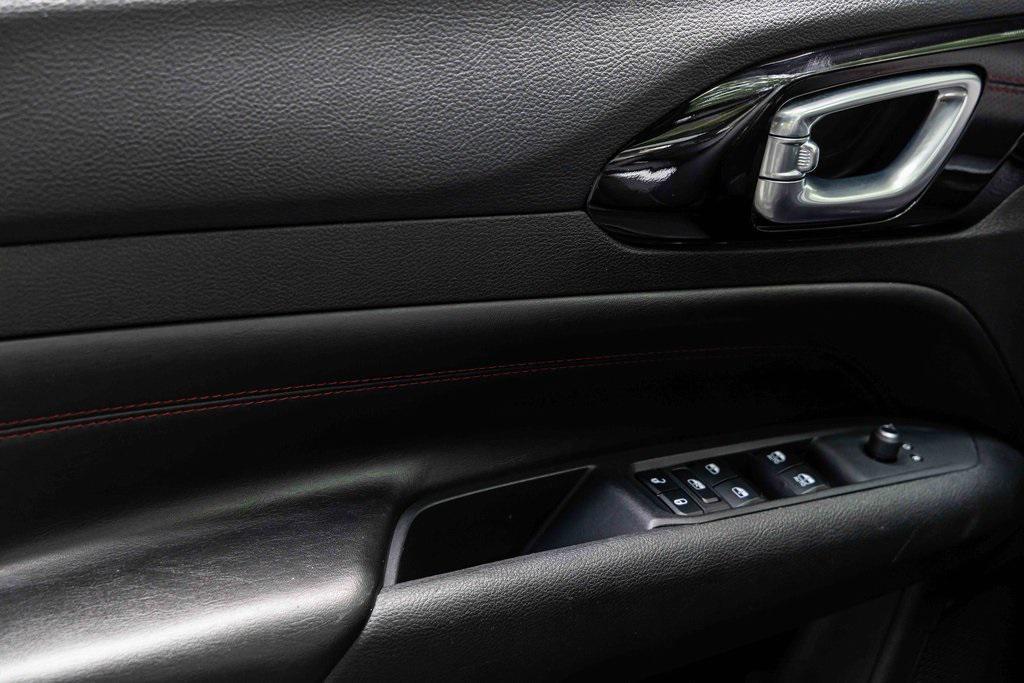 used 2024 Jeep Compass car, priced at $21,795