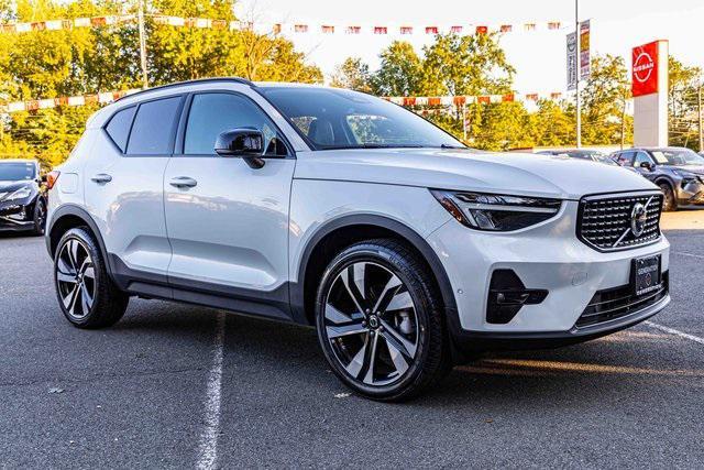 used 2024 Volvo XC40 car, priced at $29,595