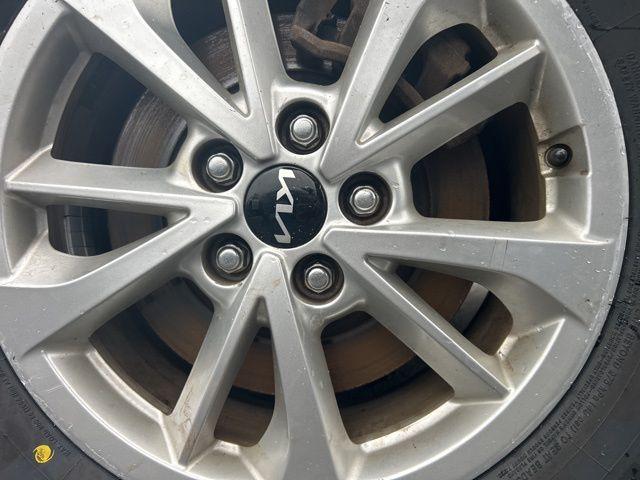 used 2024 Kia Carnival car, priced at $27,937