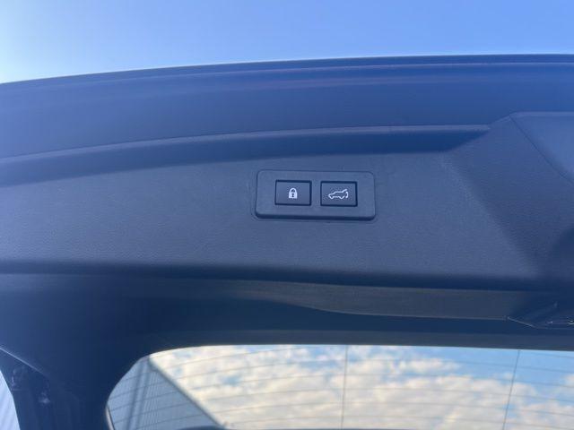 used 2025 Subaru Outback car, priced at $31,519