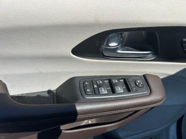 used 2020 Chrysler Pacifica car, priced at $22,832