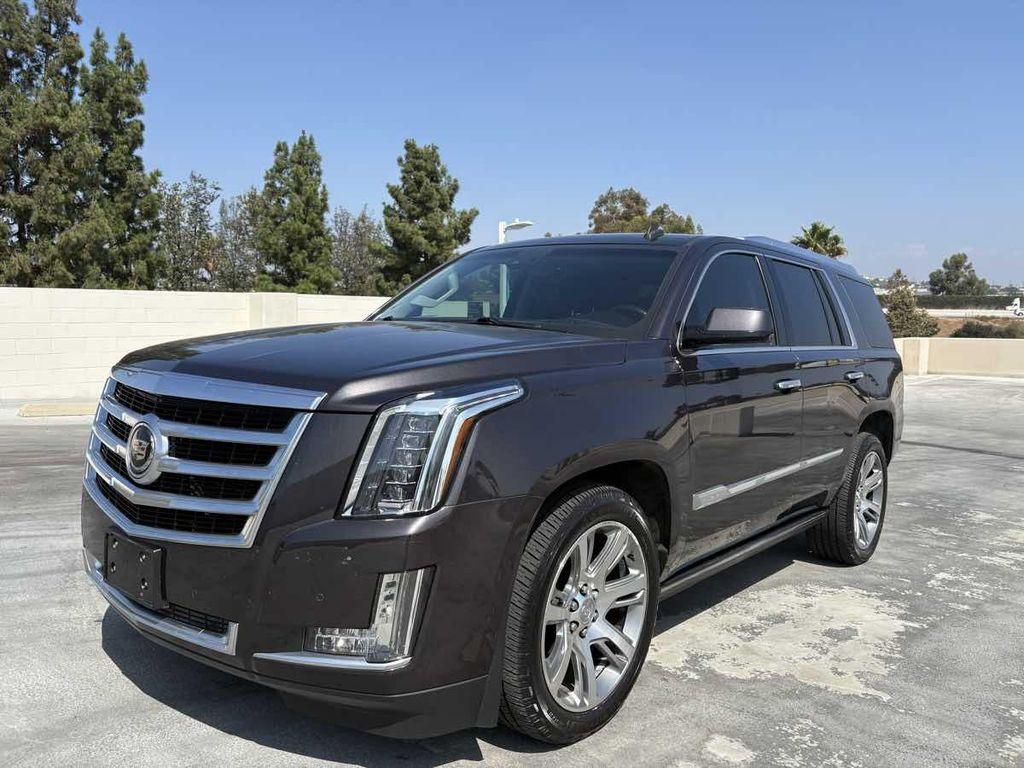 used 2015 Cadillac Escalade car, priced at $24,899