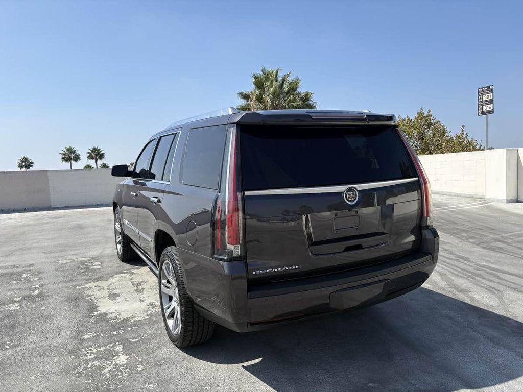 used 2015 Cadillac Escalade car, priced at $24,899