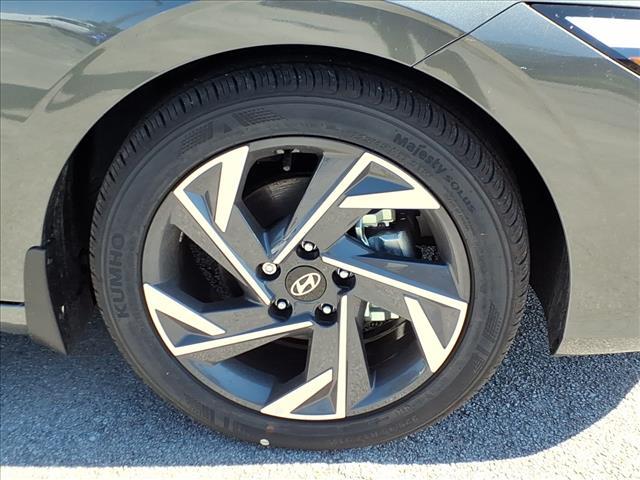 new 2025 Hyundai Elantra car, priced at $24,380