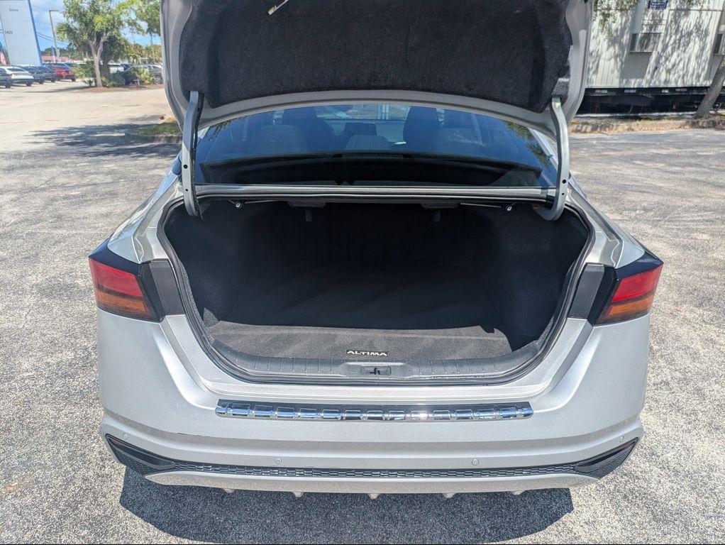 used 2022 Nissan Altima car, priced at $19,865