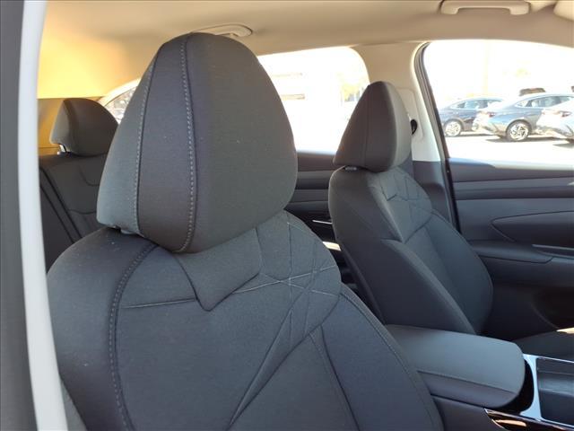 new 2026 Hyundai TUCSON Hybrid car, priced at $33,928