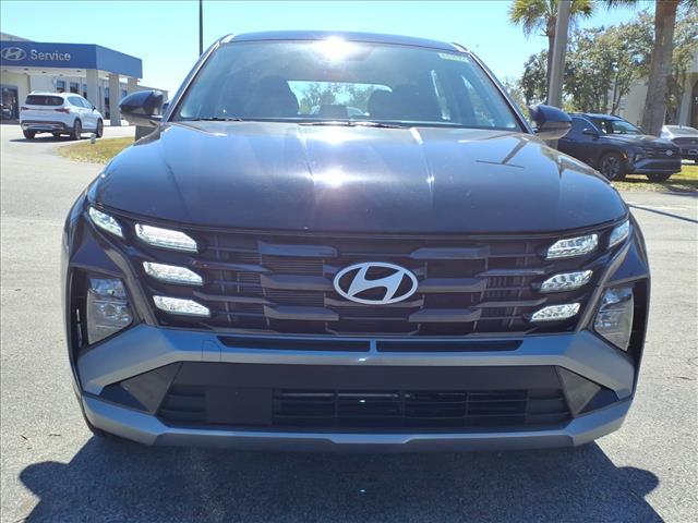 new 2026 Hyundai TUCSON Hybrid car, priced at $33,928