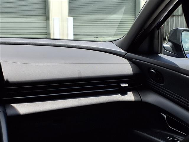 new 2025 Hyundai Elantra car, priced at $24,356