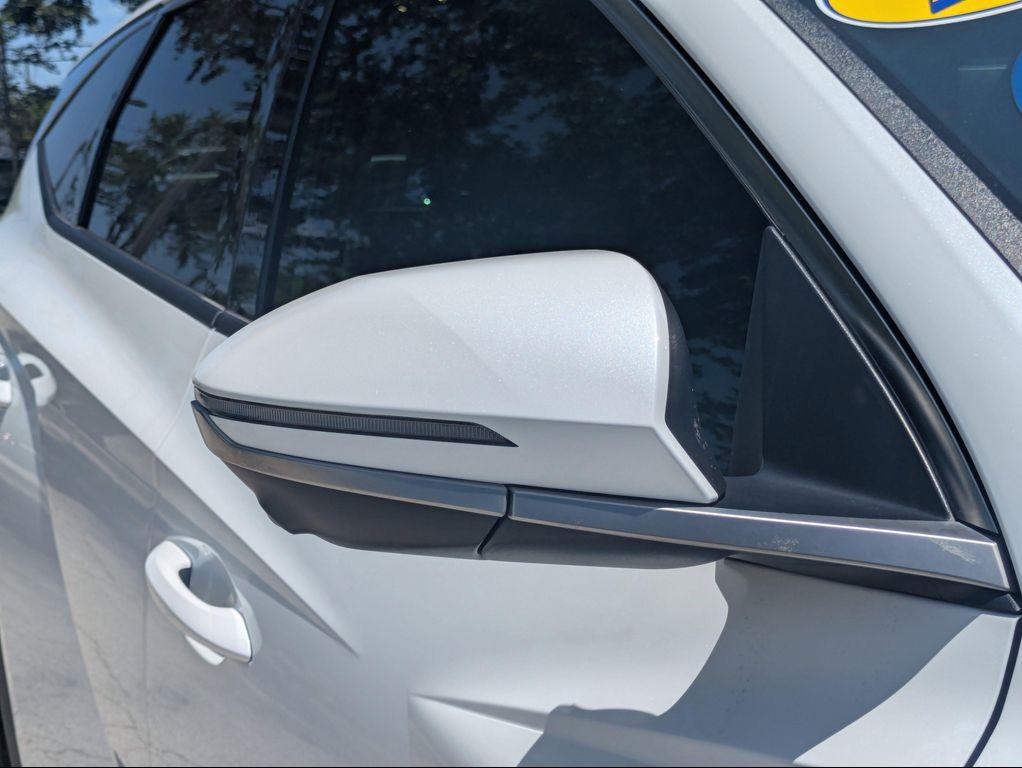 used 2024 Hyundai TUCSON Hybrid car, priced at $33,689