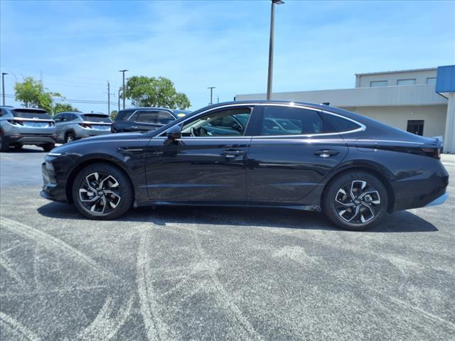 new 2025 Hyundai Sonata car