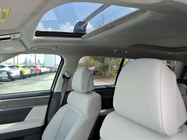 new 2026 Hyundai SANTA FE HEV car, priced at $50,594